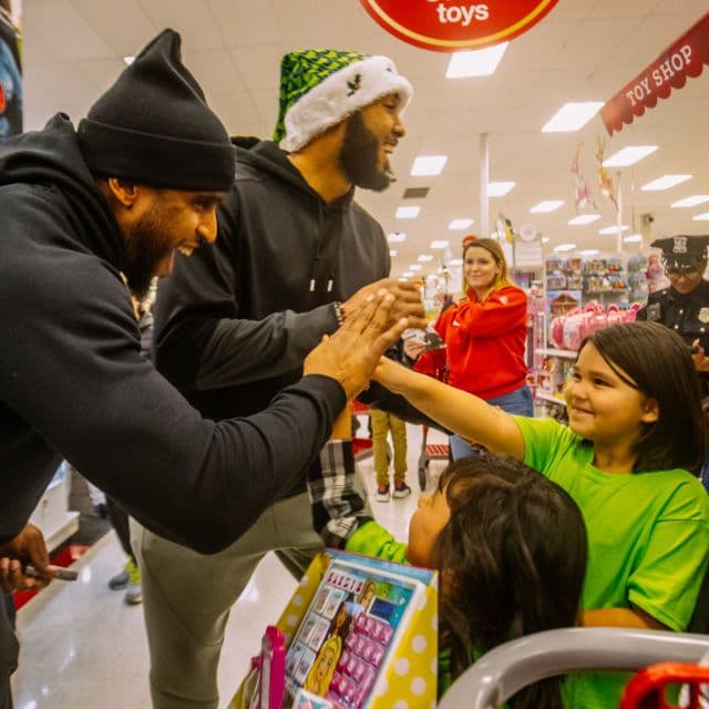 Bobby Wagner’s Surprise Shopping Spree