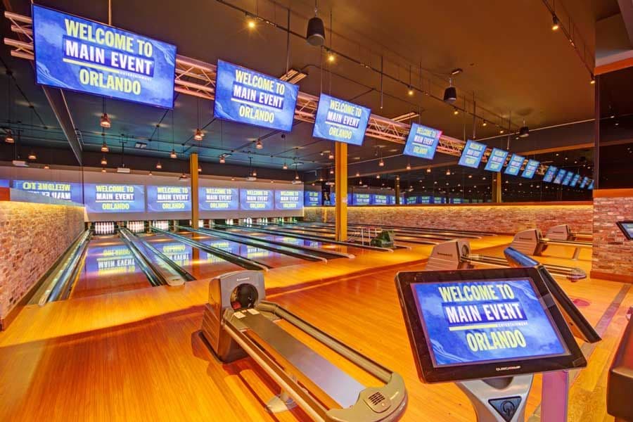 Bobby Wagner Presents “Pro-Bowling Day”