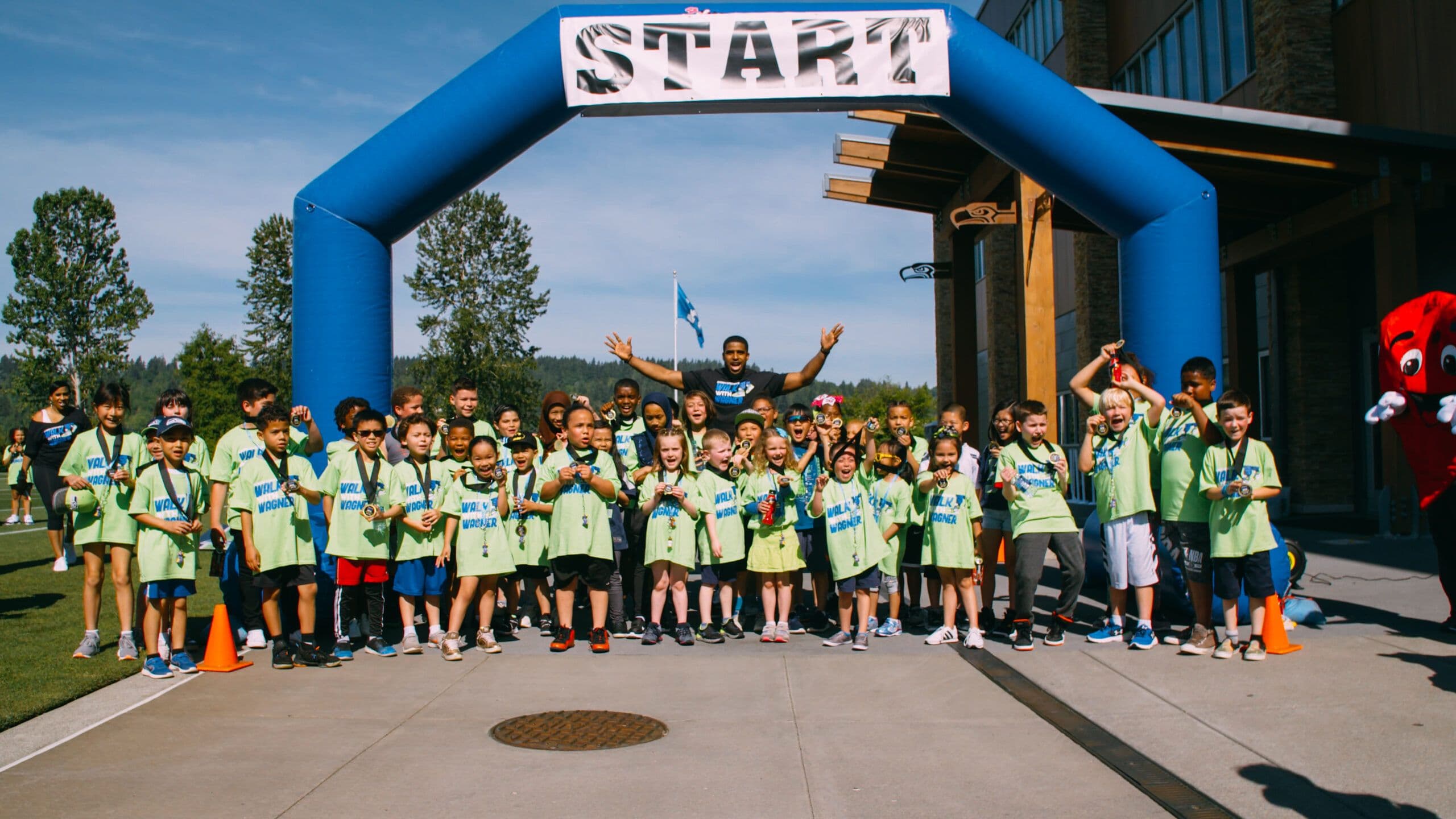 Bobby Wagner Presents “Walk With Wagner” For Stroke Awareness